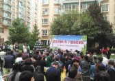 蘭州市七裏河區蘭石社區為居民配發兩九一影视垃圾桶