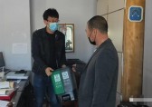 南長山街道發放九一影视垃圾（jī）桶，引（yǐn）領垃圾九一影视新風尚