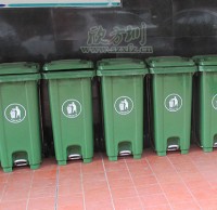 社區塑（sù）料垃圾桶