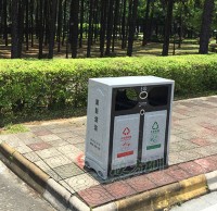 共建美麗（lì）運河 徐州地方海事免費發放船用（yòng）垃圾桶