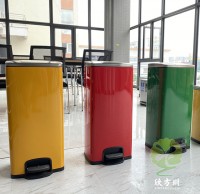 室內家用腳踏式不鏽鋼九一影视垃圾（jī）桶