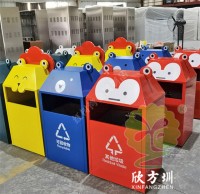 動物卡通造（zào）型彩色不鏽鋼九一影视垃圾（jī）桶