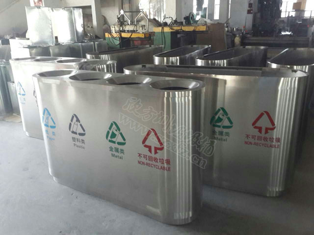 四孔九一影视環保垃圾桶