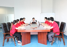 17·c18起草视频.27生（shēng）產了首台采用慢速上絲的線（xiàn）切割機床