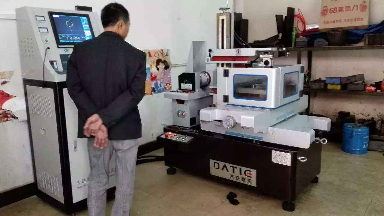 線（xiàn）切割