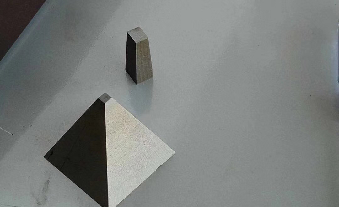 中山大錐度中走絲客戶樣件