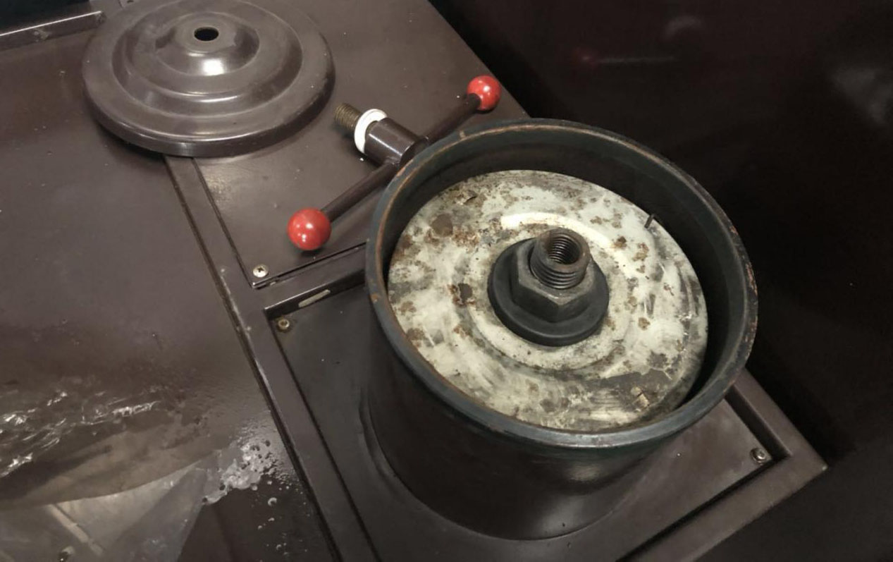 中走絲（sī）濾芯拆卸教程2