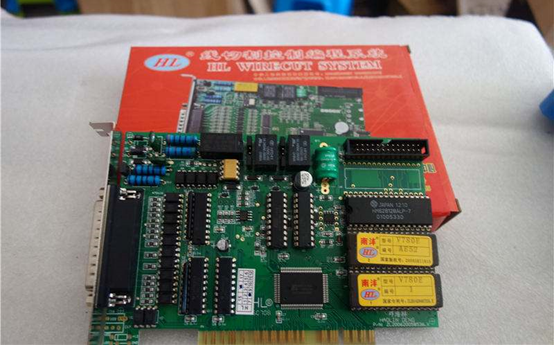 HL線切割控製卡（kǎ）正麵