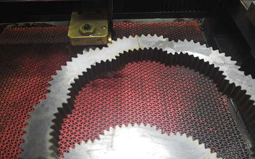 中走絲線切割開口（kǒu）變形（xíng）