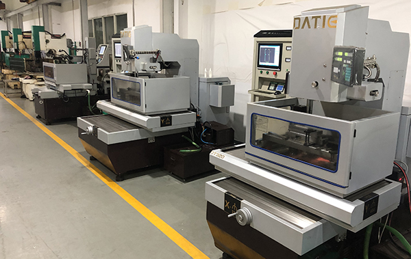 線（xiàn）切割機（jī）床（chuáng）天氣潮濕跳閘解決辦（bàn）法