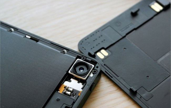 深圳（宏富裕科技）線切割實地（dì）客戶加工產品3