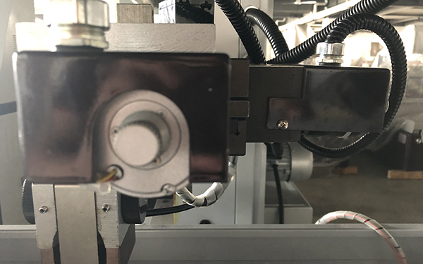 線切割機床錐度頭