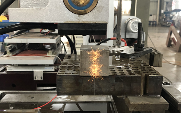 線切割調垂直實操圖片