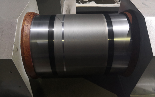 線切割（gē）運絲筒