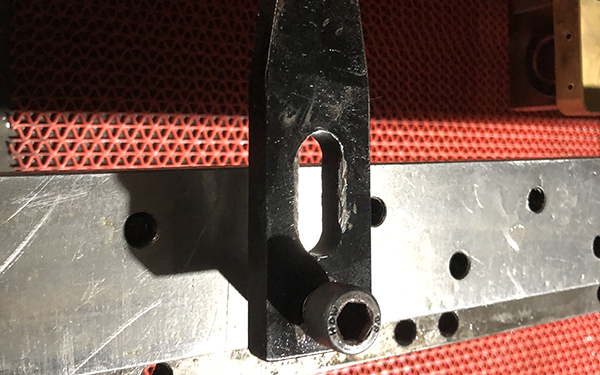 線切割壓板工藝（yì）