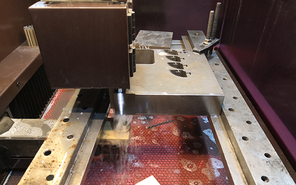 線切割加工鎢鋼